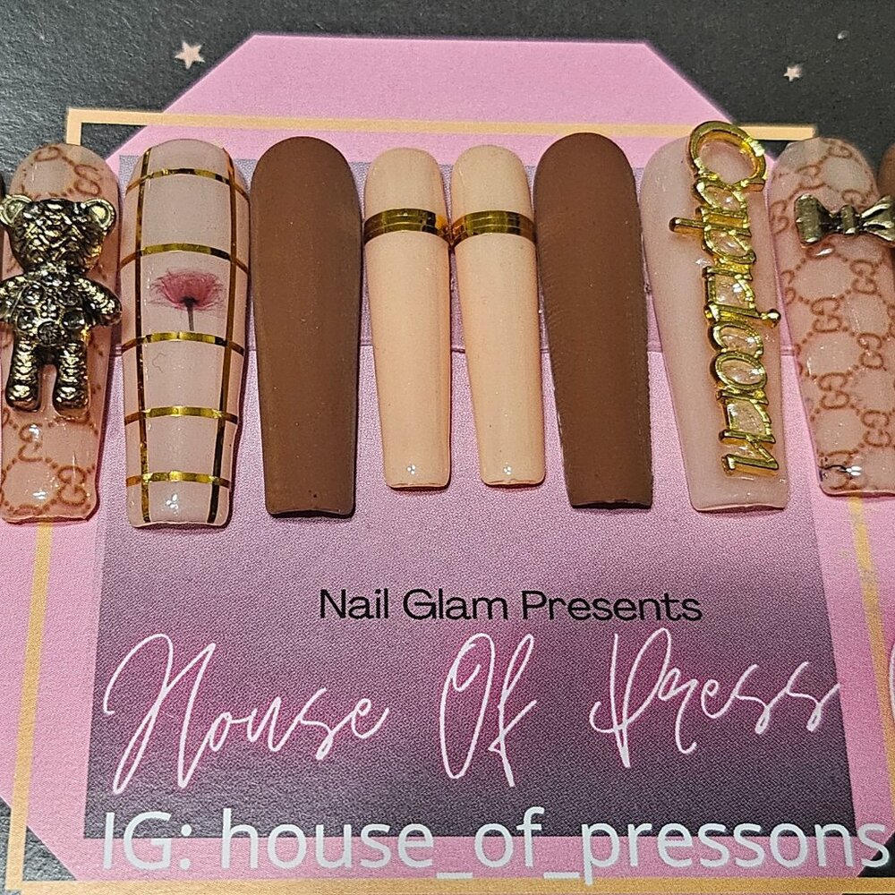 Designer inspired salon quality Press on st